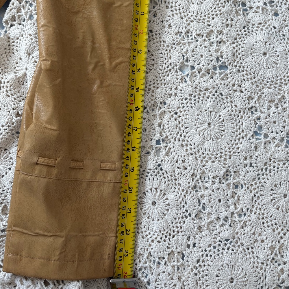 Vintage Coat - Picture 6 of 8